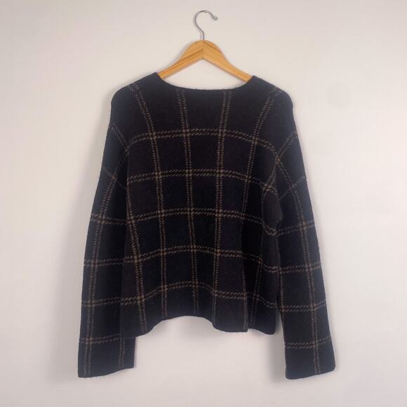Vince Windowpane Plaid Pullover in Black/Dark Taupe Large - Picture 8 of 8